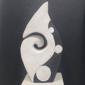 Whales Tail Small -Traditional in Black