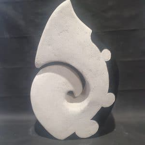 Whales Tail Large -Traditional in  Black